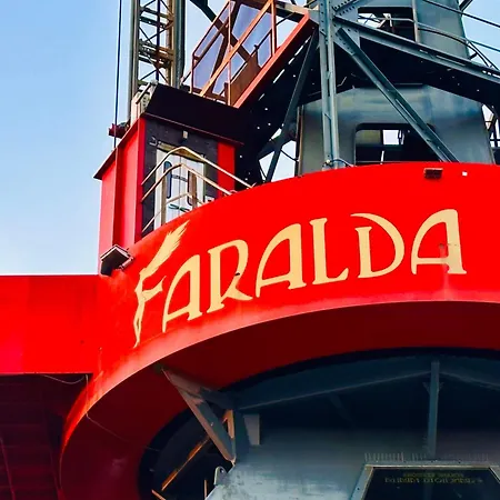 Crane Hotel Faralda-2